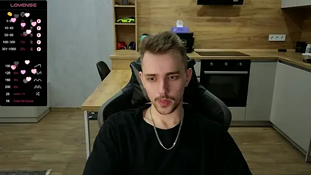 Larstar01 online show from 01.13.25