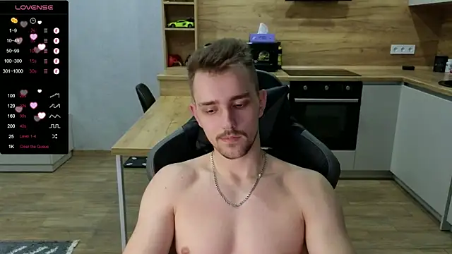 Larstar01 online show from 01.16.25