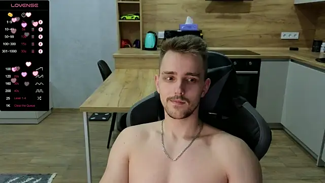 Larstar01 online show from 01.16.25