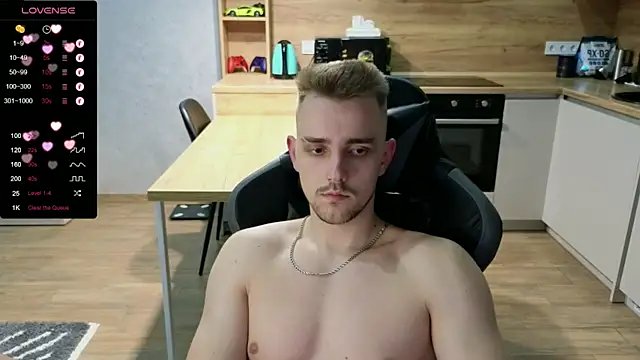 Larstar01 online show from 01.22.25