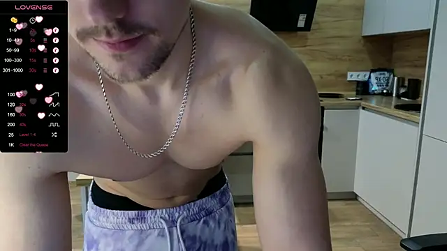 Larstar01 online show from 01.25.25