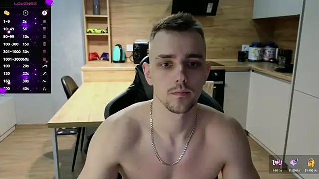 Larstar01 online show from 02.20.25