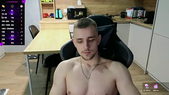 Larstar01 online show from 03.06.25