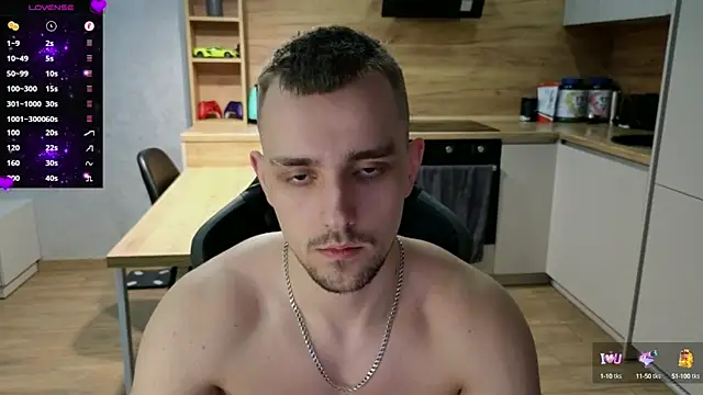 Larstar01 online show from 03.08.25