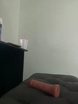 lulu kis online show from 12.23.25