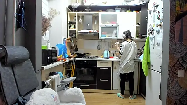  Nika Kik online show from 12.15.25