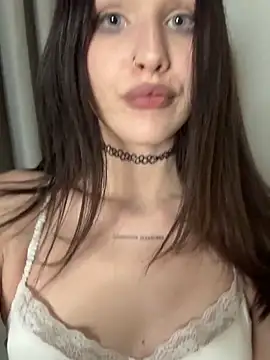 CherryCrystall online show from 02.20.26