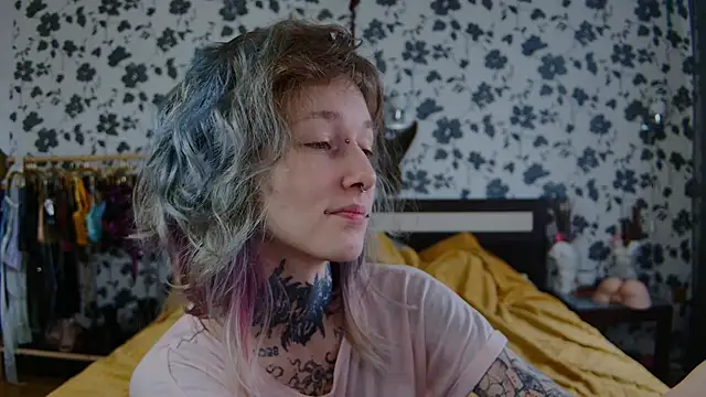 Littlespacemouse online show from 10.10.25