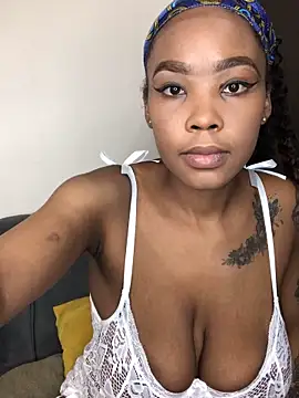 Nicole Liam  online show from 12.20.25