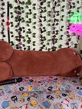 CherryBombBomb online show from 05.10.26