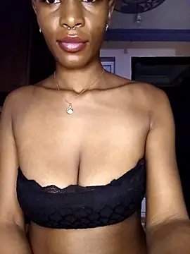 Snapshot of Ayrella02 chatting on 02.26.26 Ayrella02 online show from 02.26.26