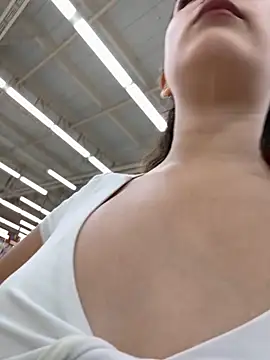 Mon Cherry online show from 09.14.25