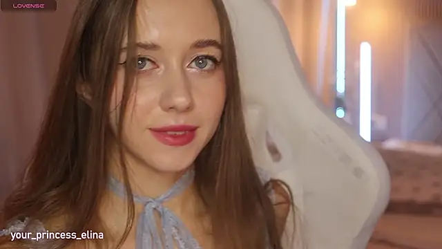  Pretty Doll  online show from 12.19.24