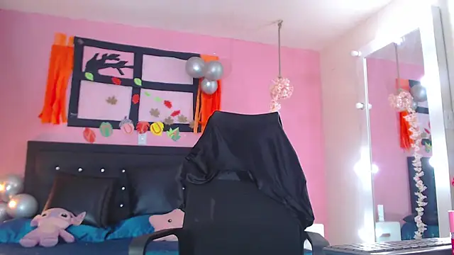 SamaraCortez online show from 10.10.25