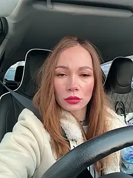 Snapshot of LavenderHot chatting on 01.09.25 LavenderHot online show from 01.09.25