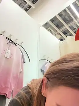 Snapshot of LavenderHot chatting on 01.09.25 LavenderHot online show from 01.09.25