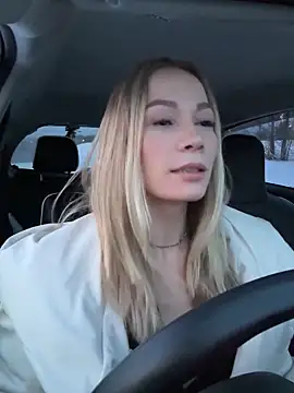 Snapshot of LavenderHot chatting on 02.02.25 LavenderHot online show from 02.02.25