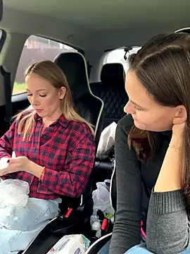 Snapshot of LavenderHot chatting on 09.11.25 LavenderHot online show from 09.11.25