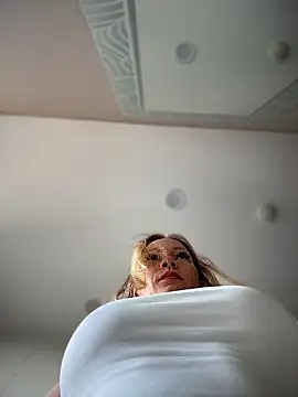 LavenderHot online show from 04.04.26