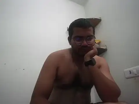 naughtymike0007 online show from 10.28.25