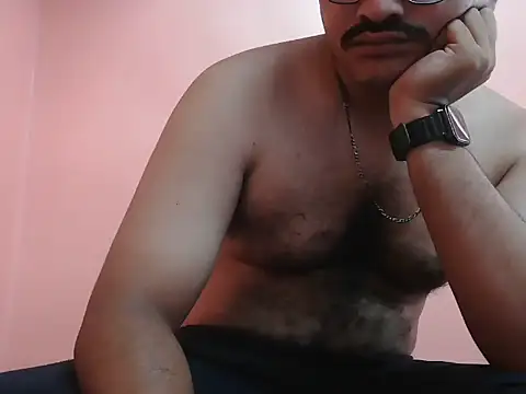 naughtymike0007 online show from 04.12.26