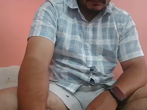 naughtymike0007 online show from 07.05.26