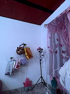 CieloTaylor online show from 11.27.25