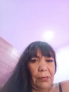 Snapshot of Deiisy_Queen chatting on 03.25.26 Deiisy Queen online show from 03.25.26