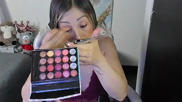 Andreina Suann online show from 01.17.26