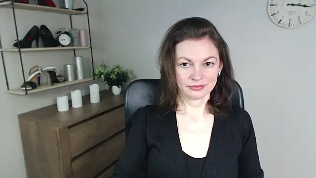 VivianWILD online show from 01.28.25