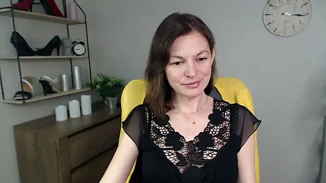 VivianWILD online show from 02.27.25