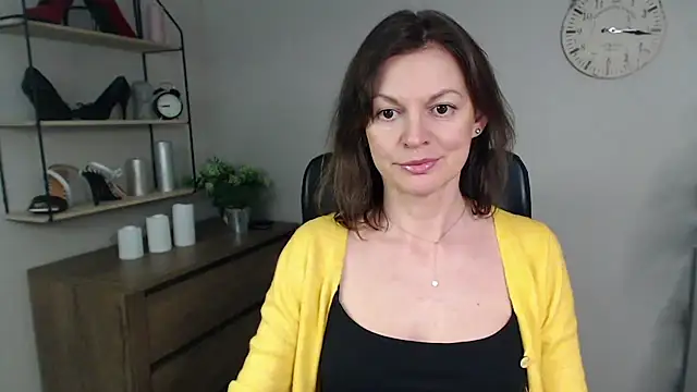 VivianWILD online show from 02.27.25