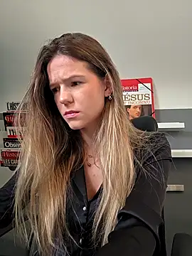 lucie mehott online show from 10.16.25