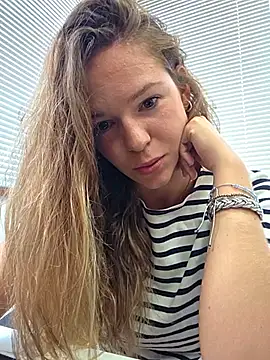 lucie mehott online show from 07.28.26