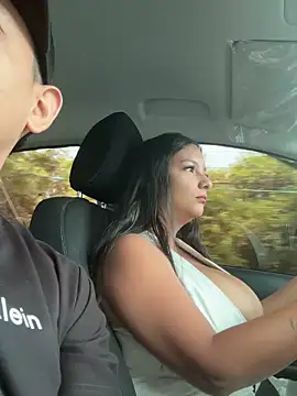 loreth J online show from 11.10.25