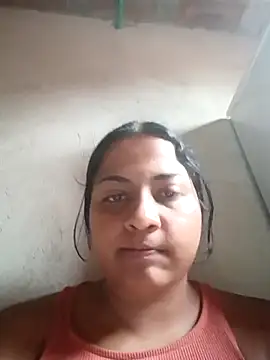 Giselabrunette25 online show from 02.01.26