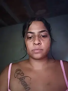 Snapshot of Giselabrunette25 chatting on 07.22.26 Giselabrunette25 online show from 07.22.26