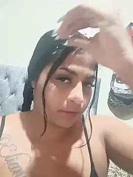 Snapshot of Giselabrunette25 chatting on 07.29.26 Giselabrunette25 online show from 07.29.26