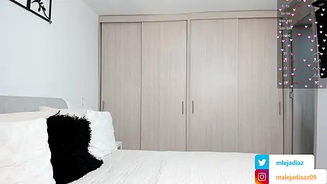 MalejaDiaz  online show from 03.20.25