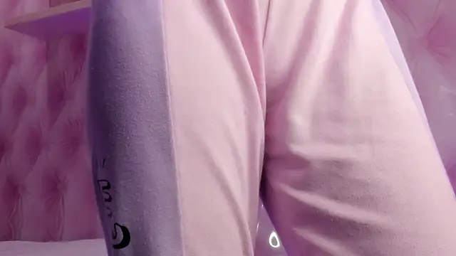 Hilary-banks online show from 03.06.25