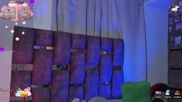 Snapshot of Angelo_018 chatting on 03.11.25 Angelo 018 online show from 03.11.25