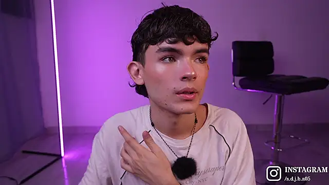 Snapshot of Angelo_018 chatting on 03.04.26 Angelo 018 online show from 03.04.26