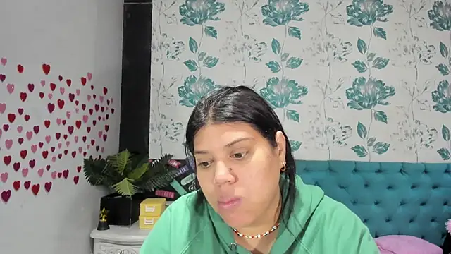 LindaBreeS online show from 02.24.25