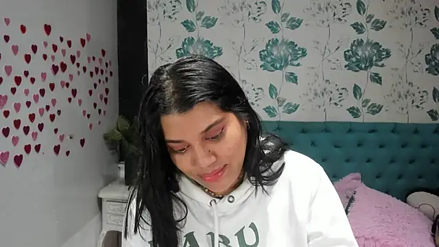 LindaBreeS online show from 03.06.25