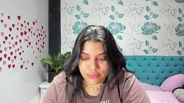 LindaBreeS online show from 03.22.25