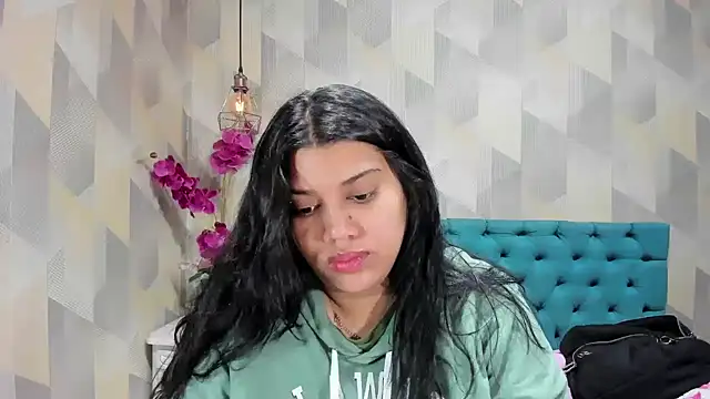 LindaBreeS online show from 09.28.25