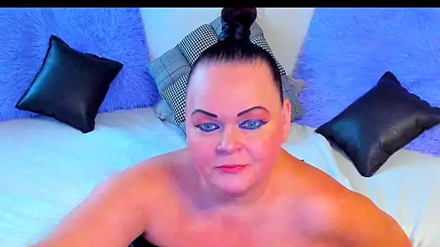 MilanaBiegert online show from 11.01.25