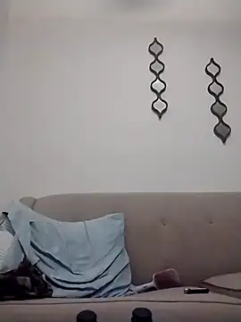 lolabun247 online show from 01.02.25