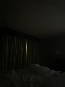 lolabun247 online show from 03.12.25