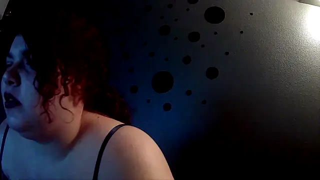 lolabun247 online show from 09.10.25